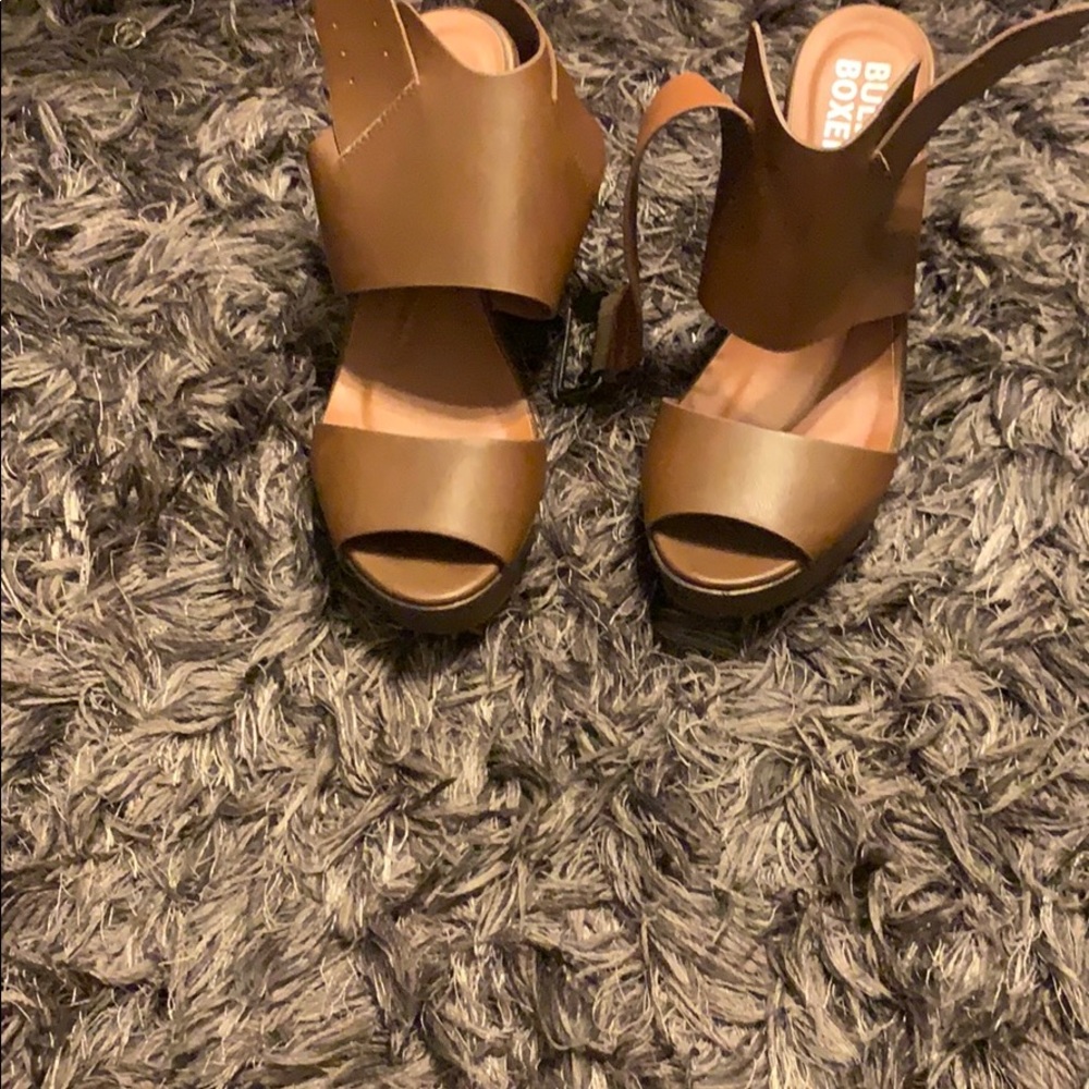 Bull boxer zeta wedge platform shoes